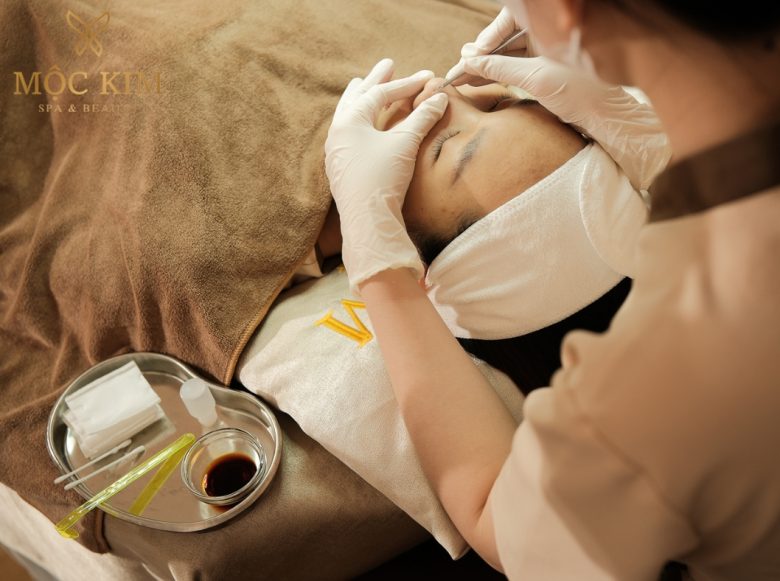 top 10 spa trị mụn đầu đen - Mộc Kim Spa